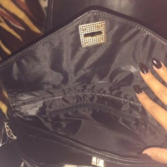 custom made clutch. - Picture 4 of 5